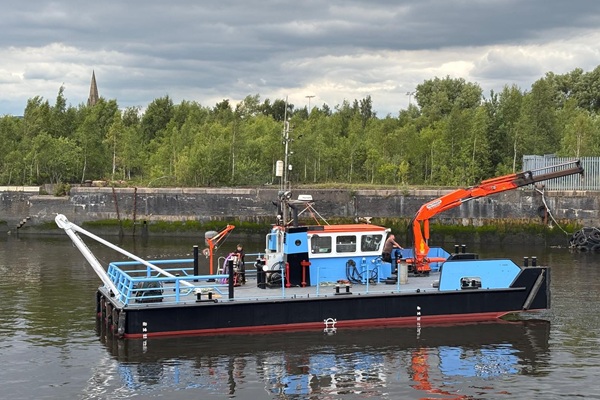 multicat workboat