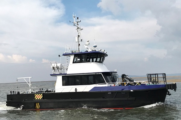 crew transfer vessel for sale uk